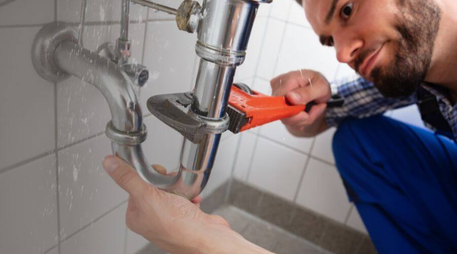 Professional emergency plumbing in New Sharon, ME